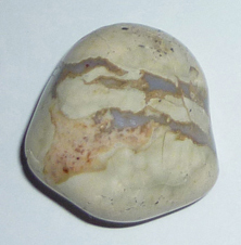 Achat Amulettstein gebohrt TS 3 ca. 2,3 cm breit x 2,5 cm hoch x 1,6 cm dick (12,2 gr.)
