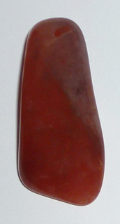 Achat rot Fleischachat TS 1 ca. 2,1 cm breit x 4,5 cm hoch x 1,6 cm dick (15,8 gr.)