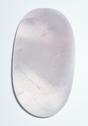Lavendelquarz TS 5 ca. 1,9 cm breit x 3,4 cm hoch x 1,6 cm dick (16,3 gr.)