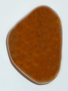Calcit Honig TS 4 ca. 2,3 cm breit x 3,0 cm hoch x 2,2 cm dick (26,8 gr.)