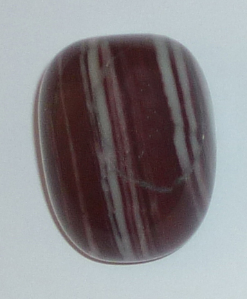 Dolomit gebändert TS 5 ca. 2,1 cm breit x 2,8 cm hoch x 1,9 cm dick (20,5 gr.)