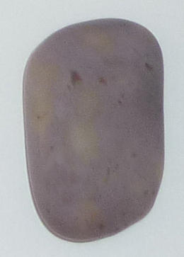 Lavendel Jade TS 03 ca. 1,9 cm breit x 3,1 cm hoch x 0,8 cm dick (8,8 gr.)