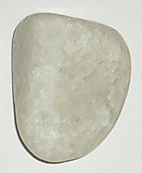 Marmor weiß Calcit-Marmor TS 2 ca. 2,0 cm breit x 2,6 cm hoch x 1,6 cm dick (10,9 gr.)