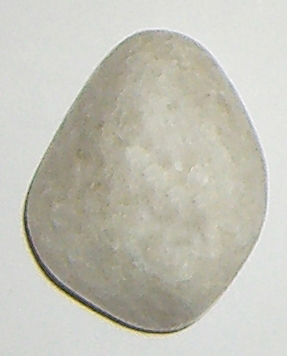 Marmor weiß Calcit-Marmor TS 3 ca. 2,2 cm breit x 2,7 cm hoch x 1,6 cm dick (12,5 gr.)
