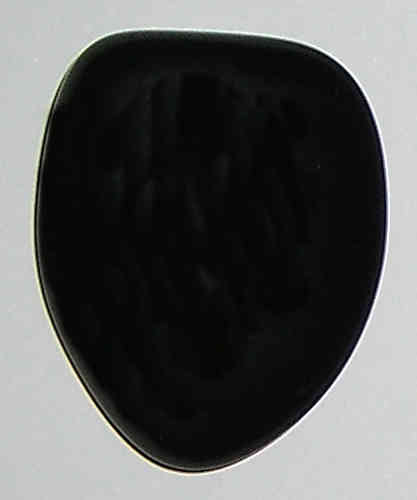 Onyx TS 09 ca. 3,2 cm breit x 4,0 cm hoch x 1,1 cm dick (21,9 gr.).jpg