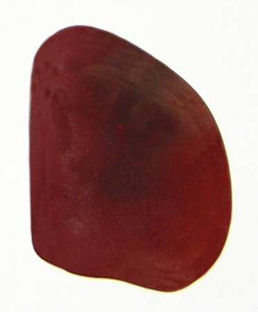 Calcit rot TS 4 ca. 1,7 cm breit x 2,4 cm hoch x 0,7 cm dick (4,1 gr.)