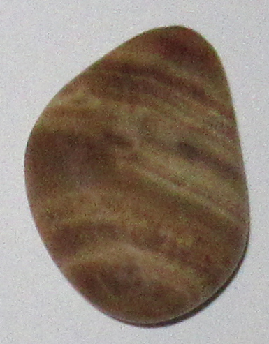 Aragonit Calcit Scheiben gebaendert 2 ca. 1,7 cm breit x 2,2 cm hoch x 0,5 cm dick (2,0 gr.)
