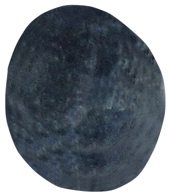 Disthen blau gebohrt TS 5 ca. 1,8 cm breit x 1,9 cm hoch x 1,5 cm dick (11,5 gr.)